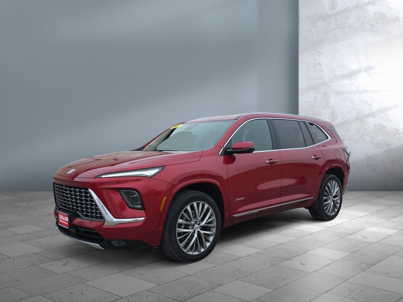 Used 2025 Buick Enclave Avenir Crossovers