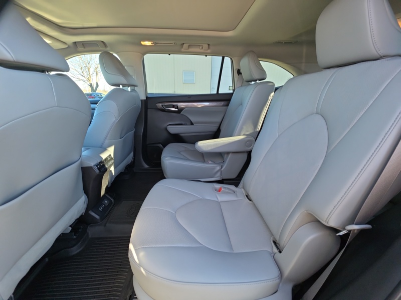 2022 Toyota Highlander