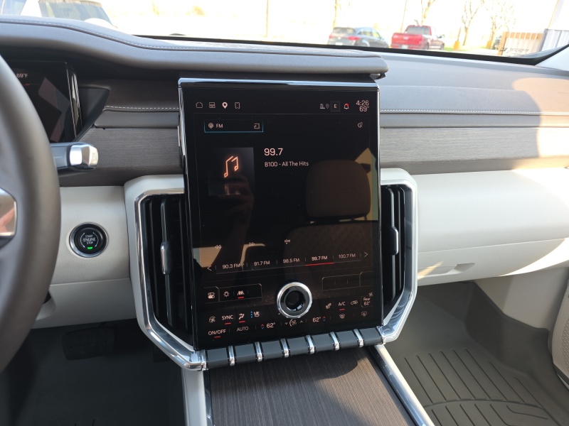 2024 GMC Acadia
