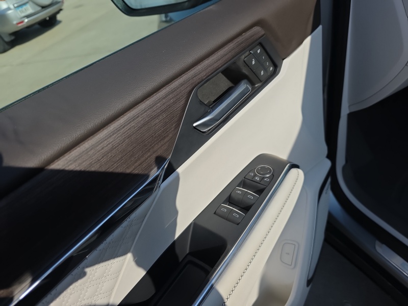 2024 GMC Acadia