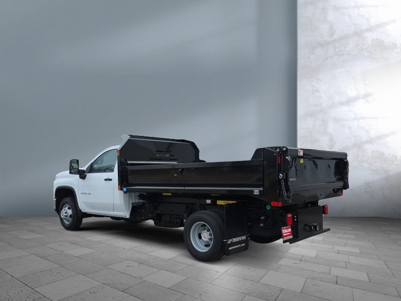 2025 Chevrolet Silverado 3500HD CC