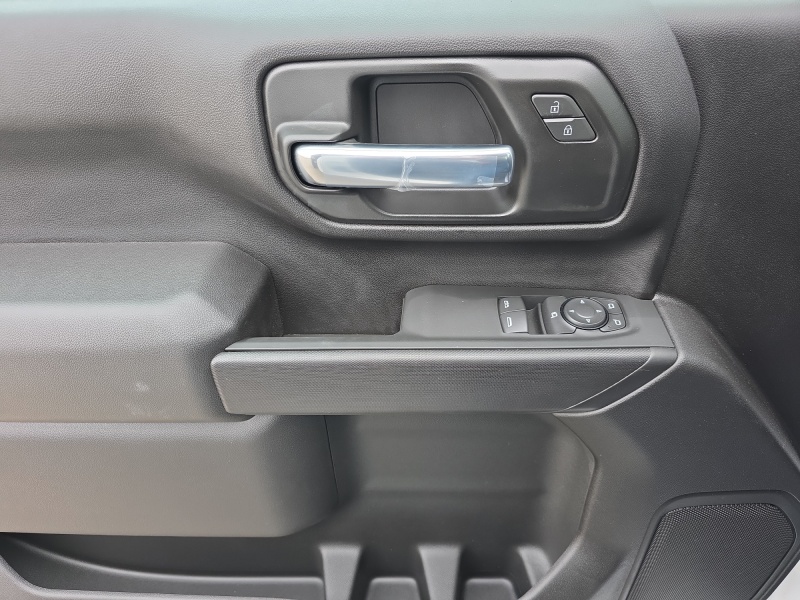 2025 Chevrolet Silverado 3500HD CC