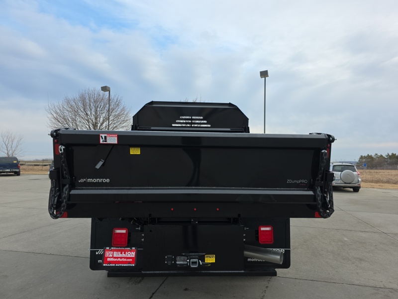 2025 Chevrolet Silverado 3500HD CC