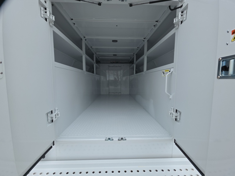 2026 Chevrolet Express Commercial Cutaway