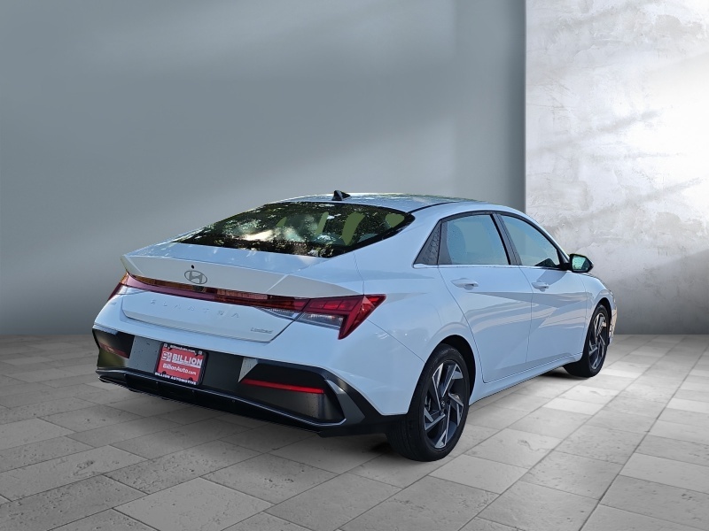 2025 Hyundai Elantra