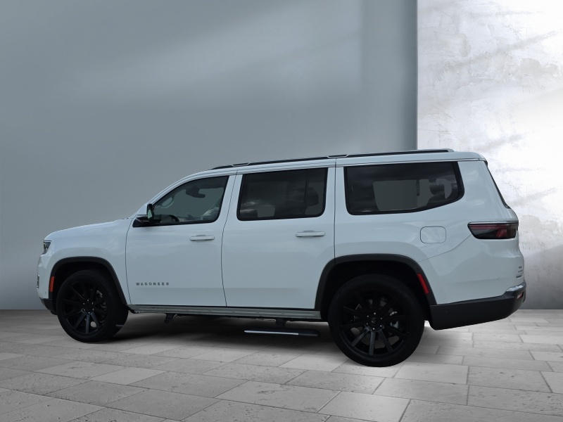 2022 Jeep Wagoneer