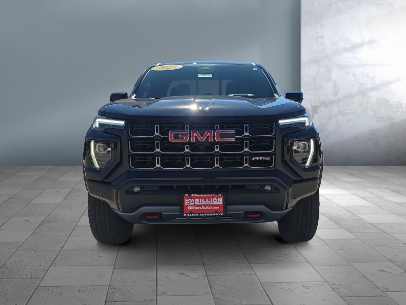 2023 GMC Canyon