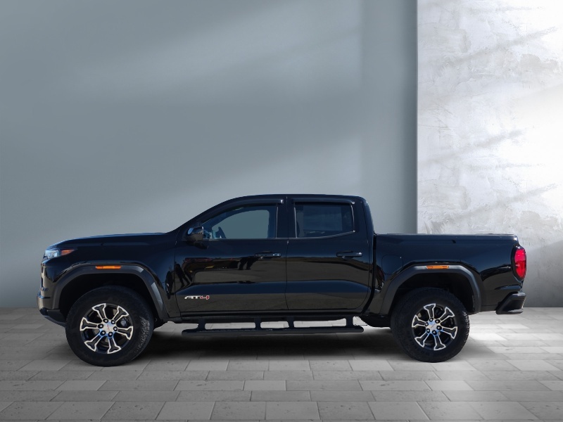 2023 GMC Canyon