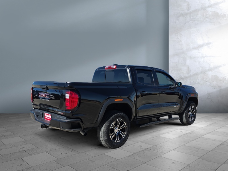 2023 GMC Canyon