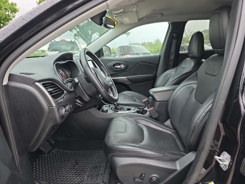 Used 2019 Jeep Cherokee Limited SUVs