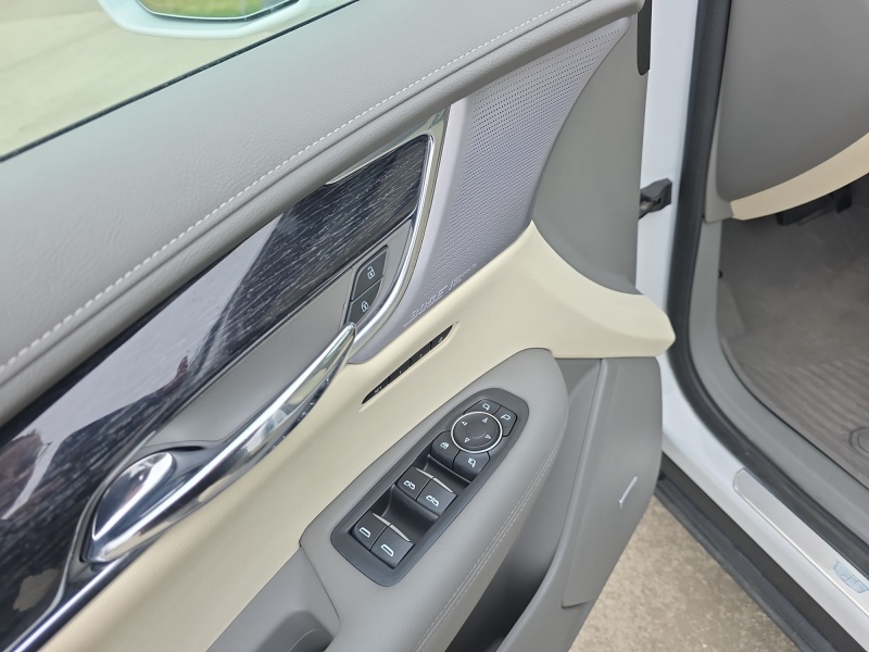 2020 Cadillac XT6