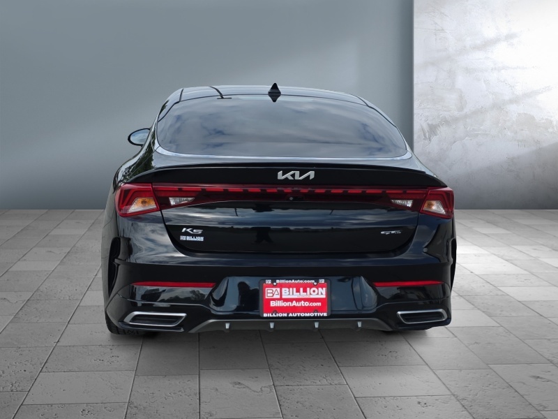 2022 Kia K5