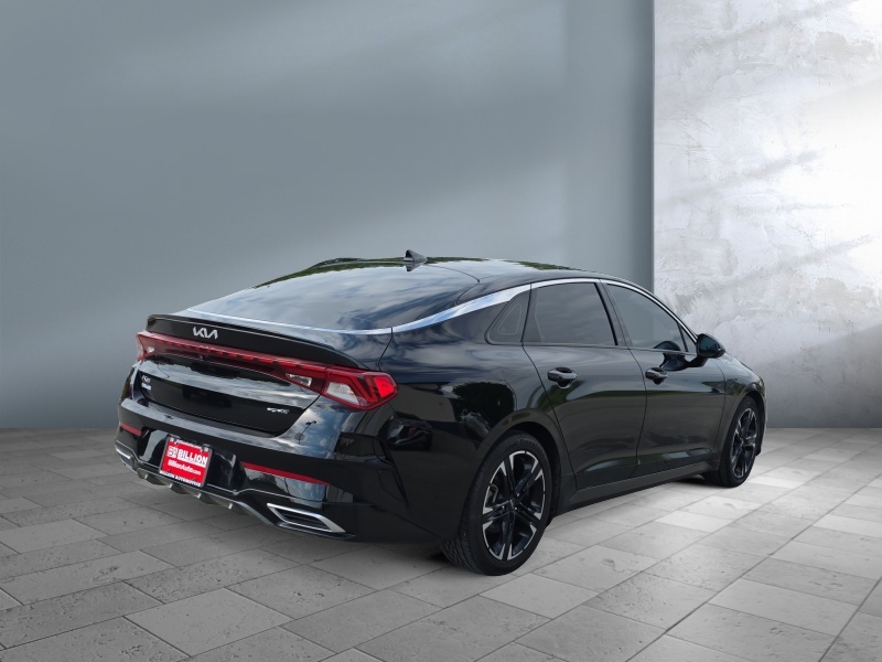 2022 Kia K5