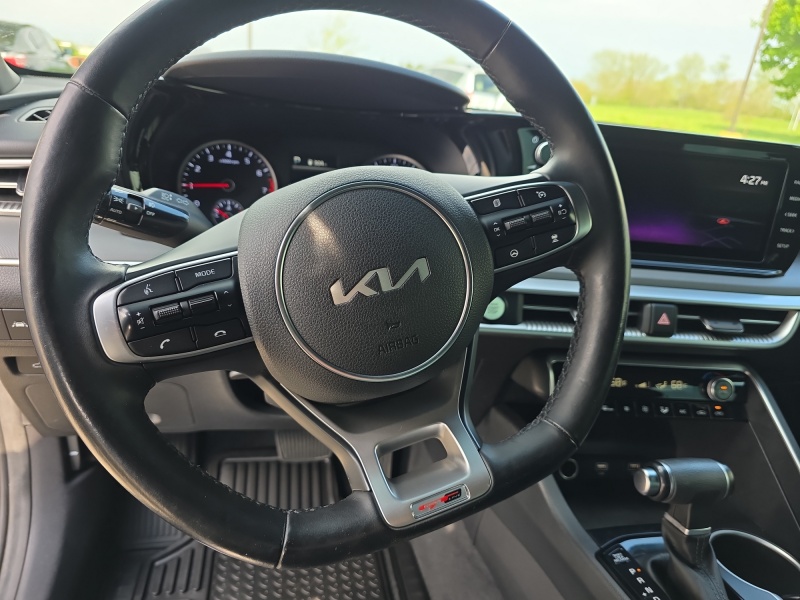 2022 Kia K5