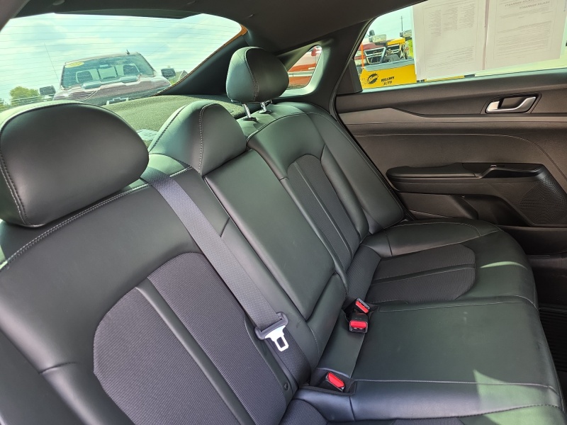 2022 Kia K5