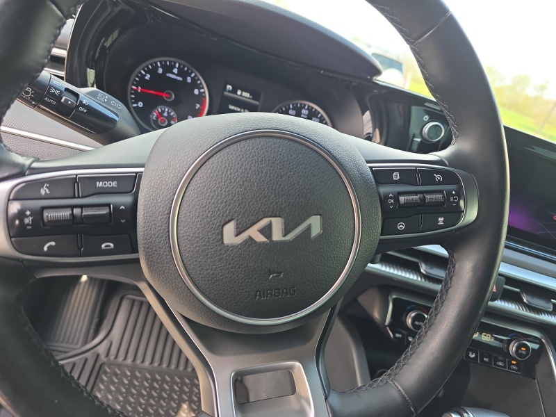 2022 Kia K5