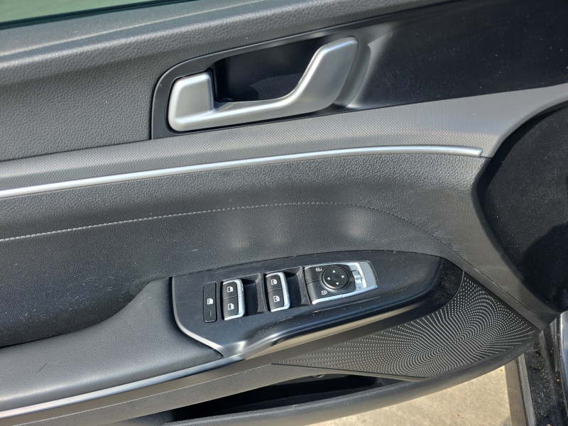 2022 Kia K5