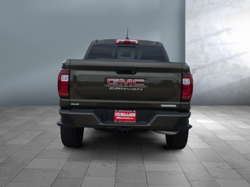 2025 GMC Canyon