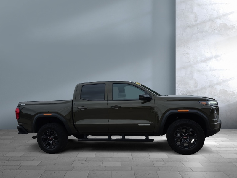 2025 GMC Canyon