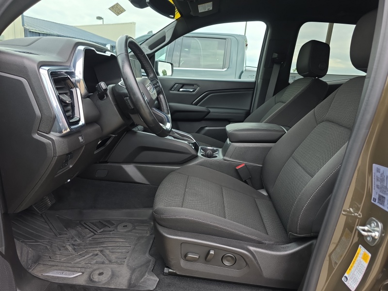 2025 GMC Canyon