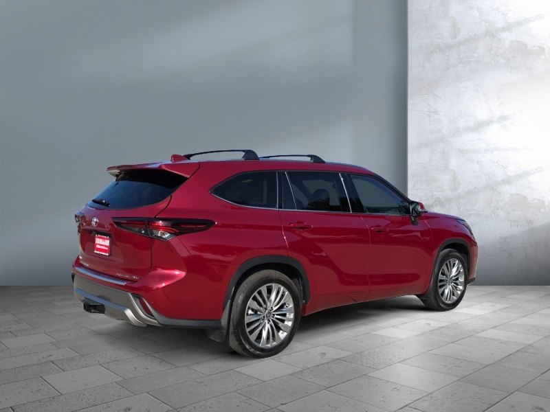 2024 Toyota Highlander