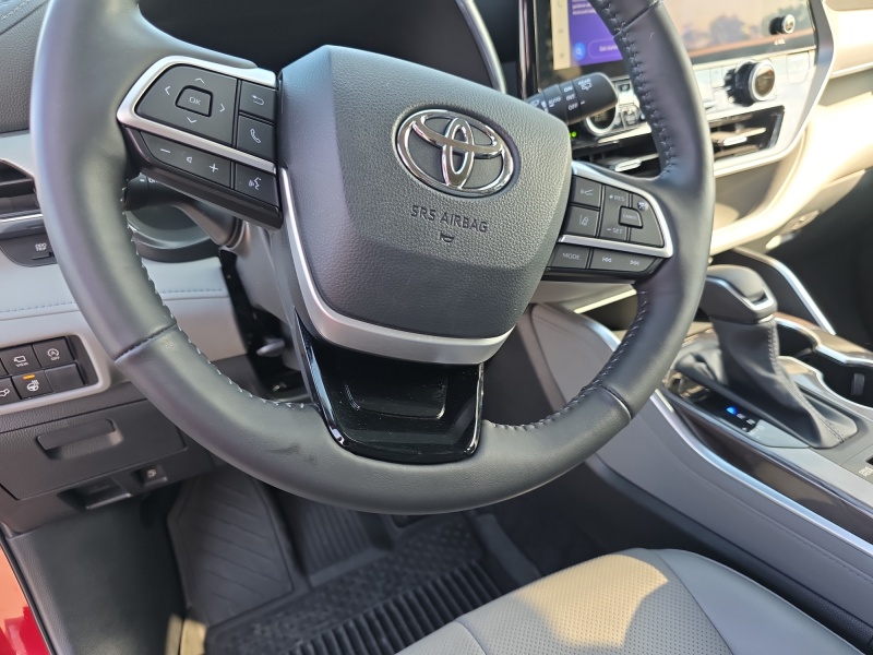 2024 Toyota Highlander