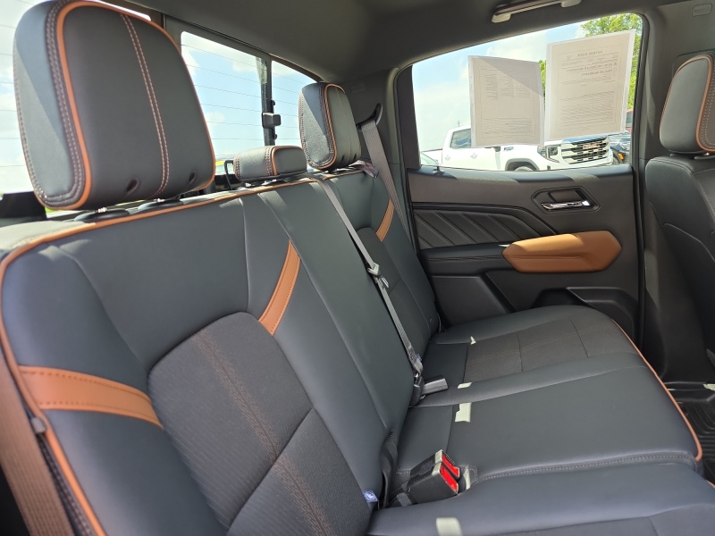 2024 GMC Canyon