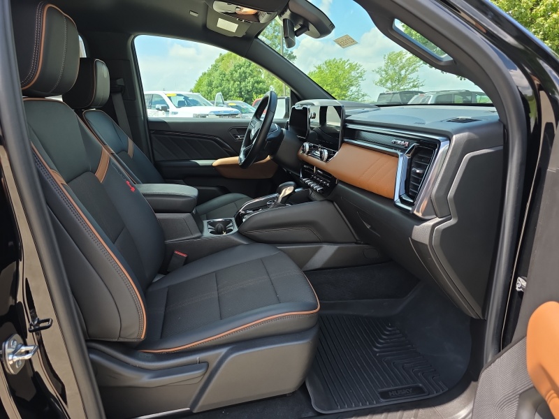 2024 GMC Canyon