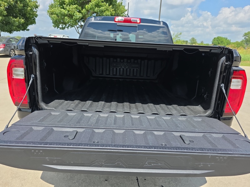 2024 GMC Canyon