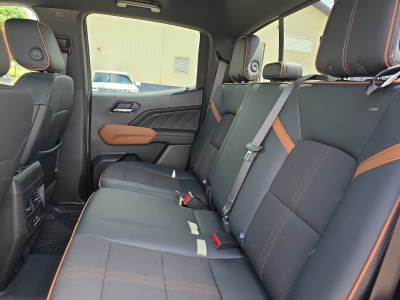 2024 GMC Canyon