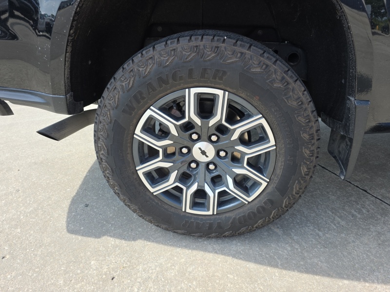 2024 Chevrolet Colorado