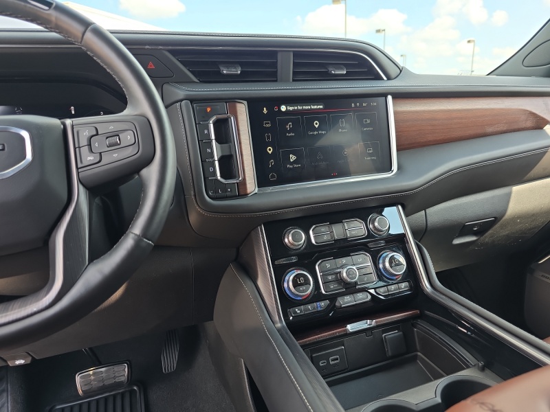 2023 GMC Yukon