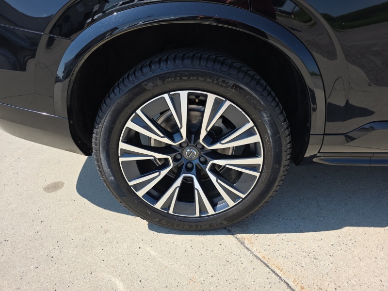 2022 Volvo XC90