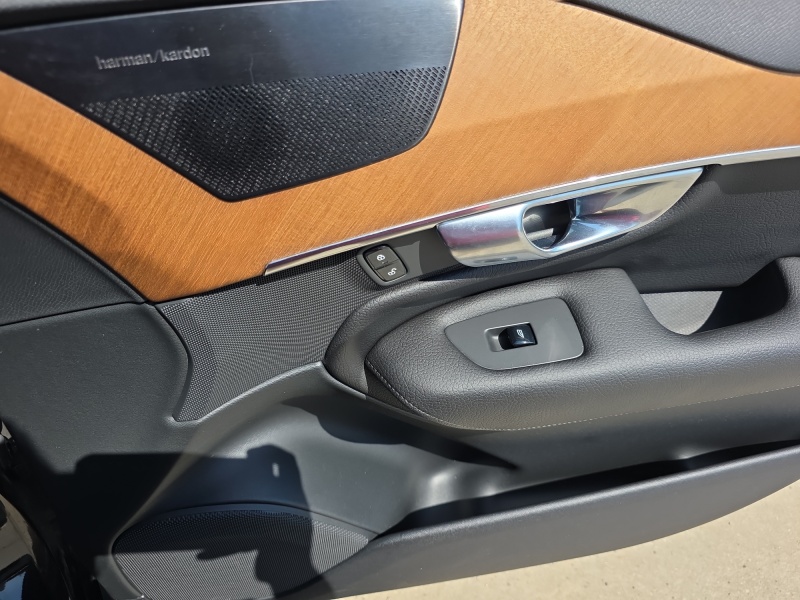 2022 Volvo XC90