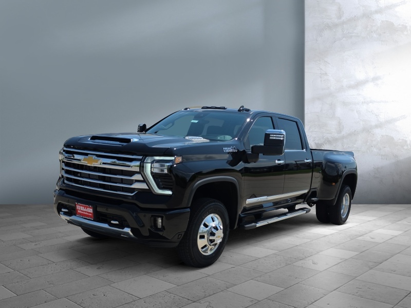 New 2026 Chevrolet Silverado 3500HD  Crew Cab High Country Trucks