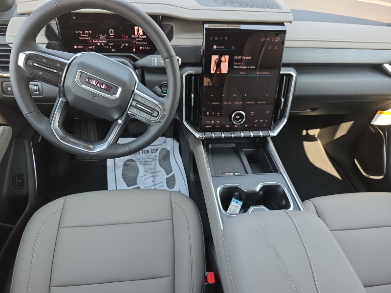 2027 GMC Acadia