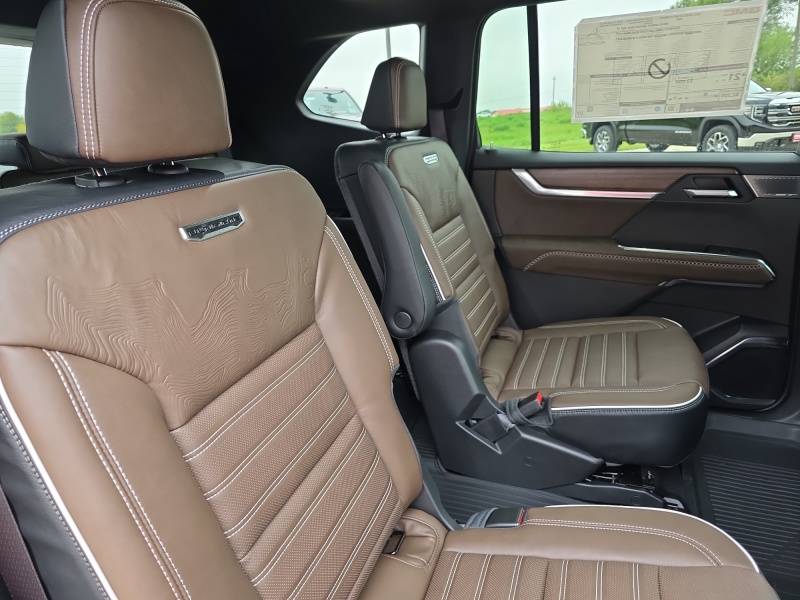 2027 GMC Acadia