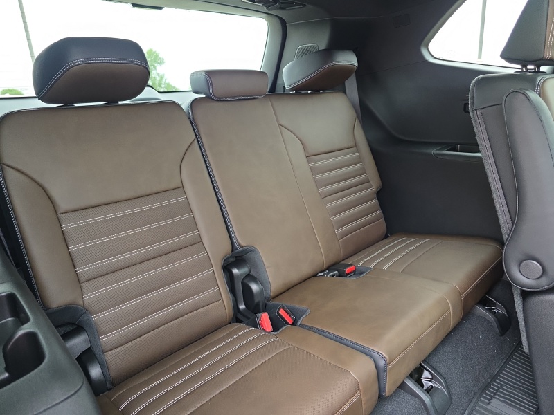 2027 GMC Acadia