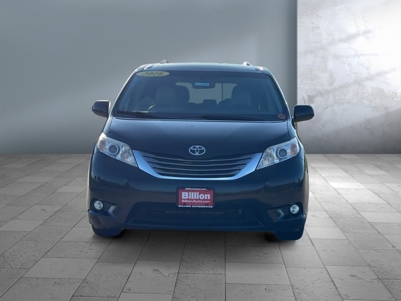 2016 Toyota Sienna