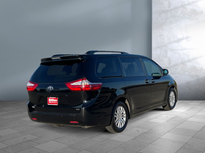 2016 Toyota Sienna