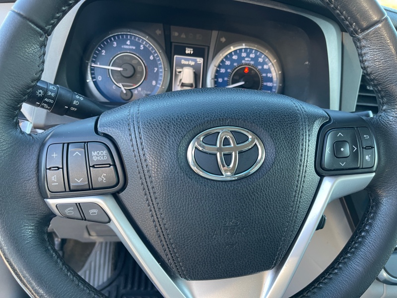 2016 Toyota Sienna