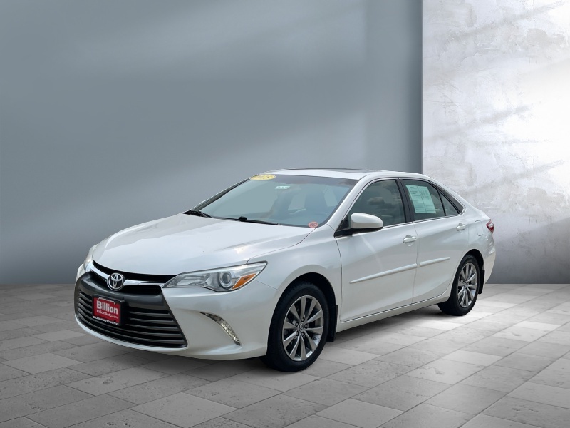 Used 2015 Toyota Camry XLE Car