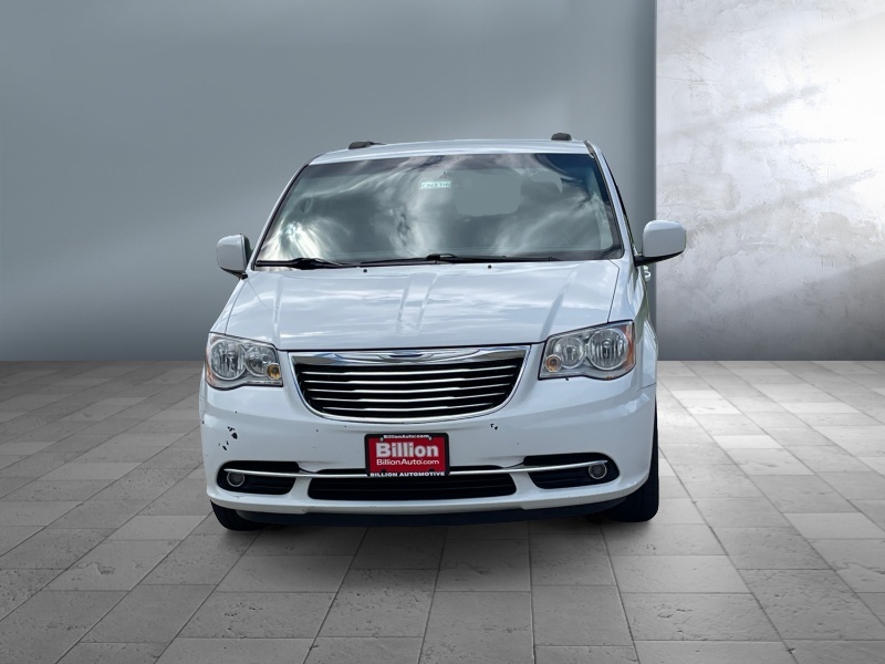 2016 Chrysler Town and Country