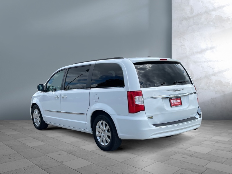 2016 Chrysler Town and Country