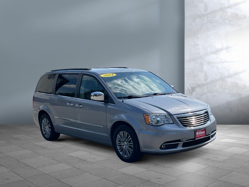 2014 Chrysler Town and Country