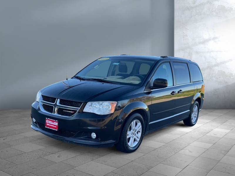 Used 2013 Dodge Grand Caravan Crew with VIN 2C4RDGDG6DR800907 for sale in Sioux Falls, SD