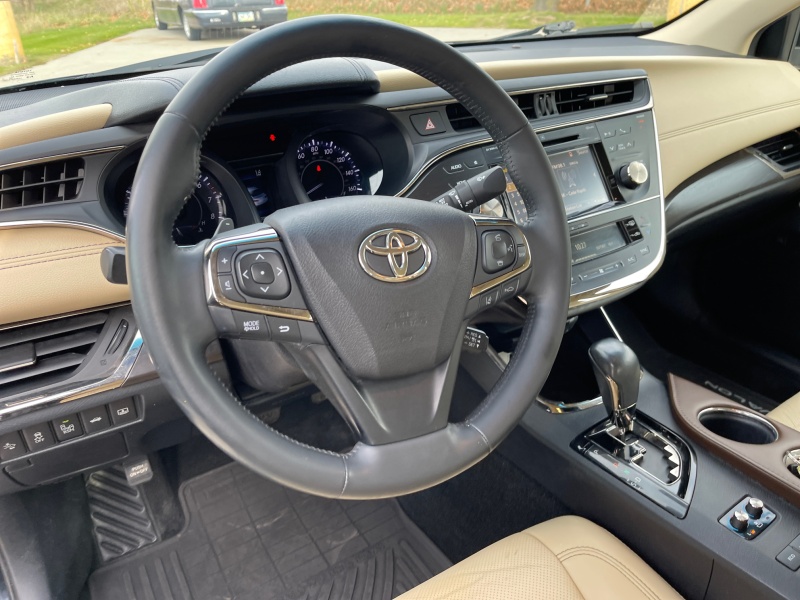 2016 Toyota Avalon