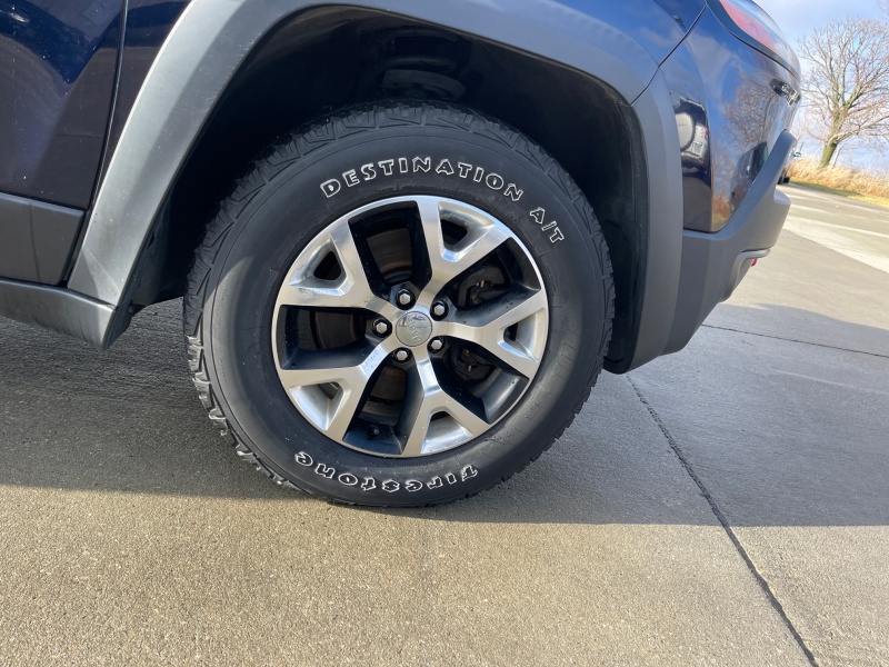 2016 Jeep Cherokee