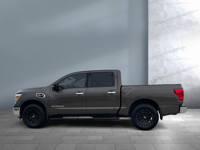 2017 Nissan Titan