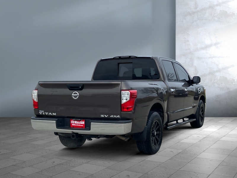 2017 Nissan Titan